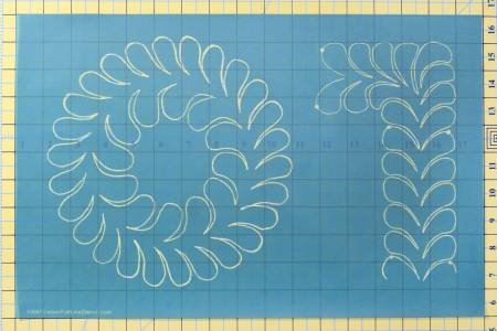 Full Line Stencil Feather Wreath with Border # H30673